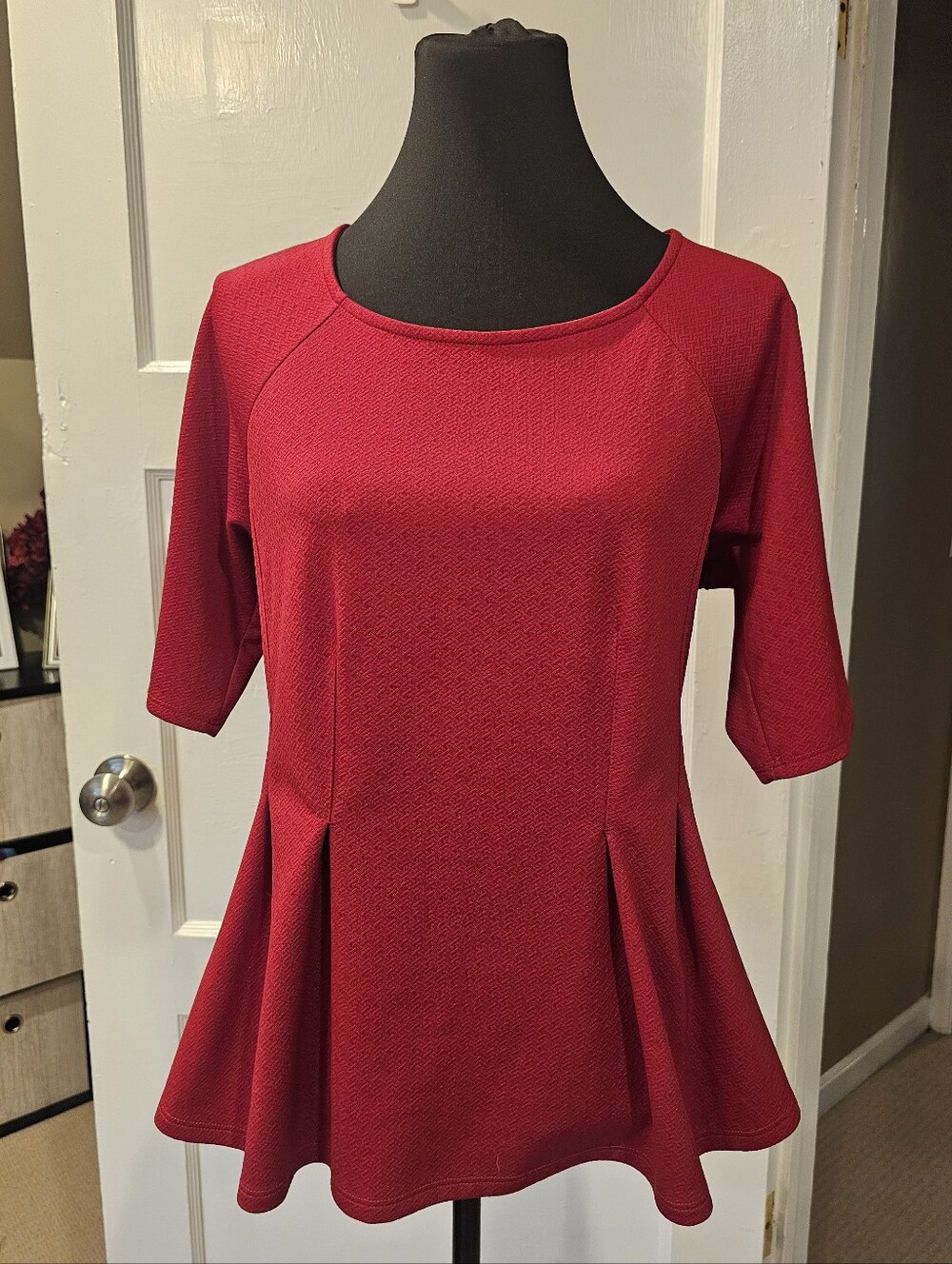Womens Red Textured Peplum Top